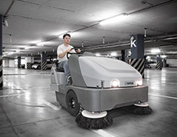 Nilfisk SW8000 - Image 4